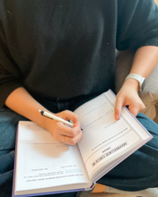 Afbeelding in Gallery-weergave laden, BUNDEL PLANNER 2025 & DAGEN ZONDER HAAST JOURNAL