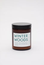 Afbeelding in Gallery-weergave laden, Geurkaars "Winterwoods"
